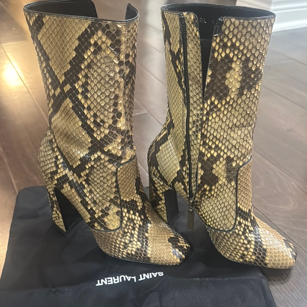 Saint Laurent Snakeskin Heeled Boots - Brown